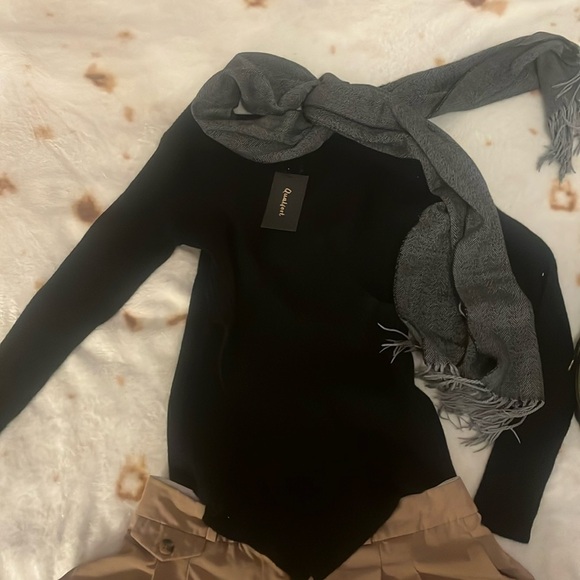 Qualfort size Medium black ribbed sweater - Picture 2 of 13